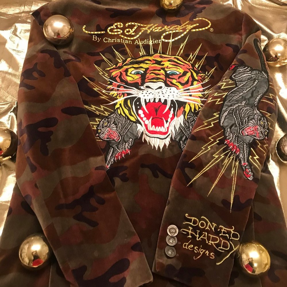SUPER RARE amazing y2k Ed hardy camouflage velvet jacket!